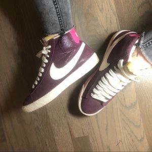 Maroon Nike High Top Textured Sneakers